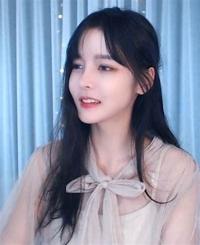 成人免费高清视频蜜芽